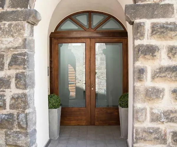 La Luna Sopra بيت ضيافة أورفييتو